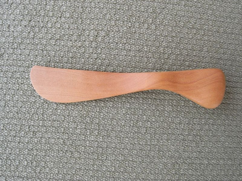 無垢の木のバターナイフ~ショートタイプ(桜・榊・梅・ブラックチェリーほか)
